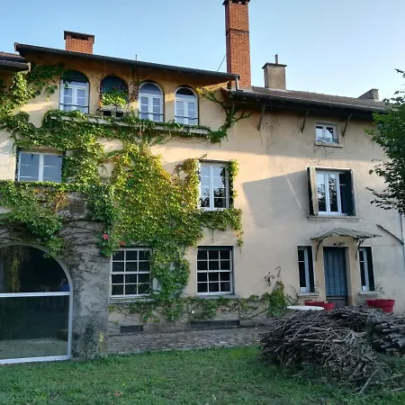 Le Clos Des Soyeux Guest house *